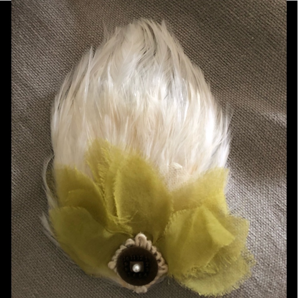 Feathered Fascinator